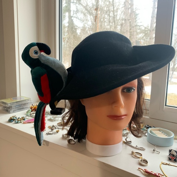 Limited kids H&M pirate hat - Picture 2 of 6